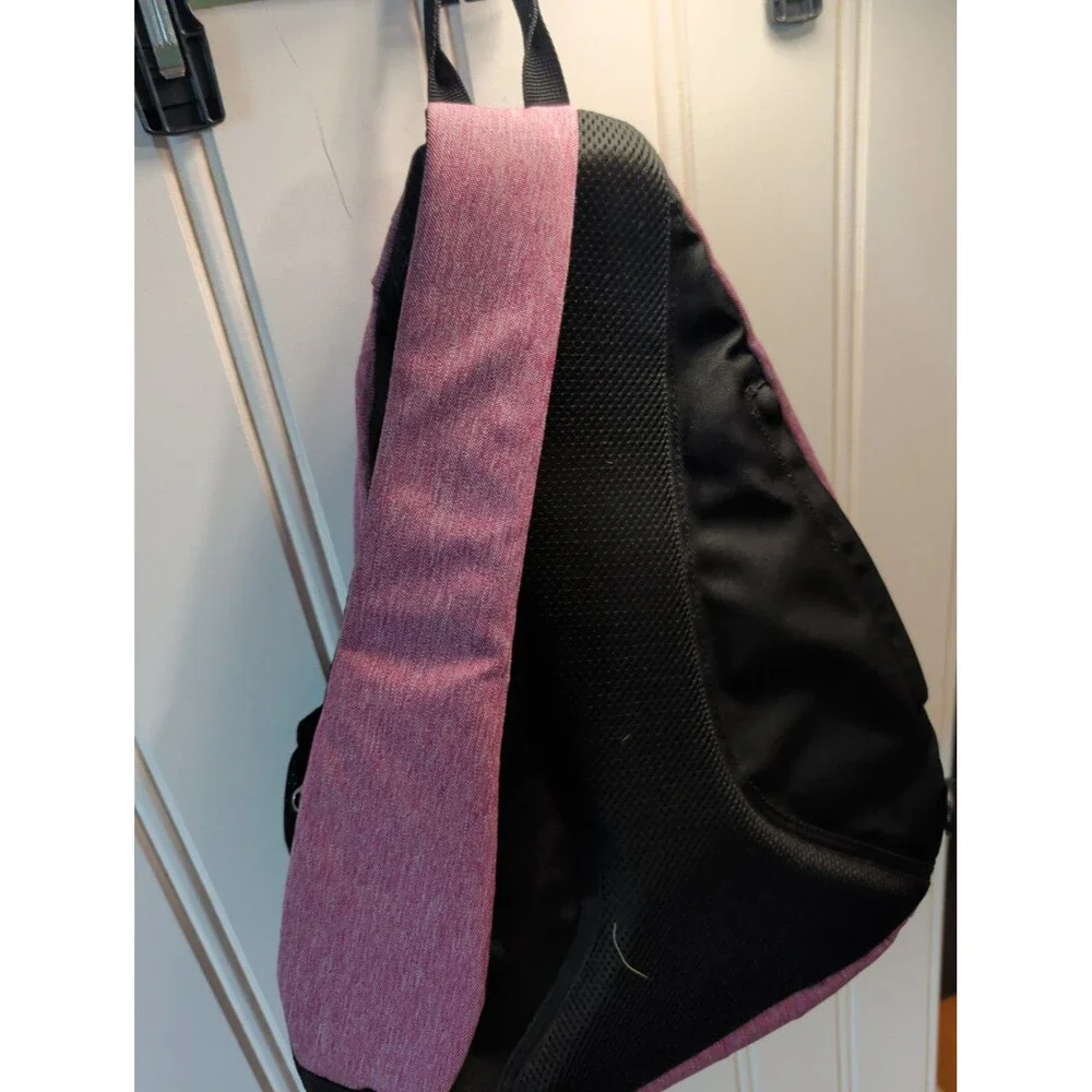 Wayerfly crossbody sling